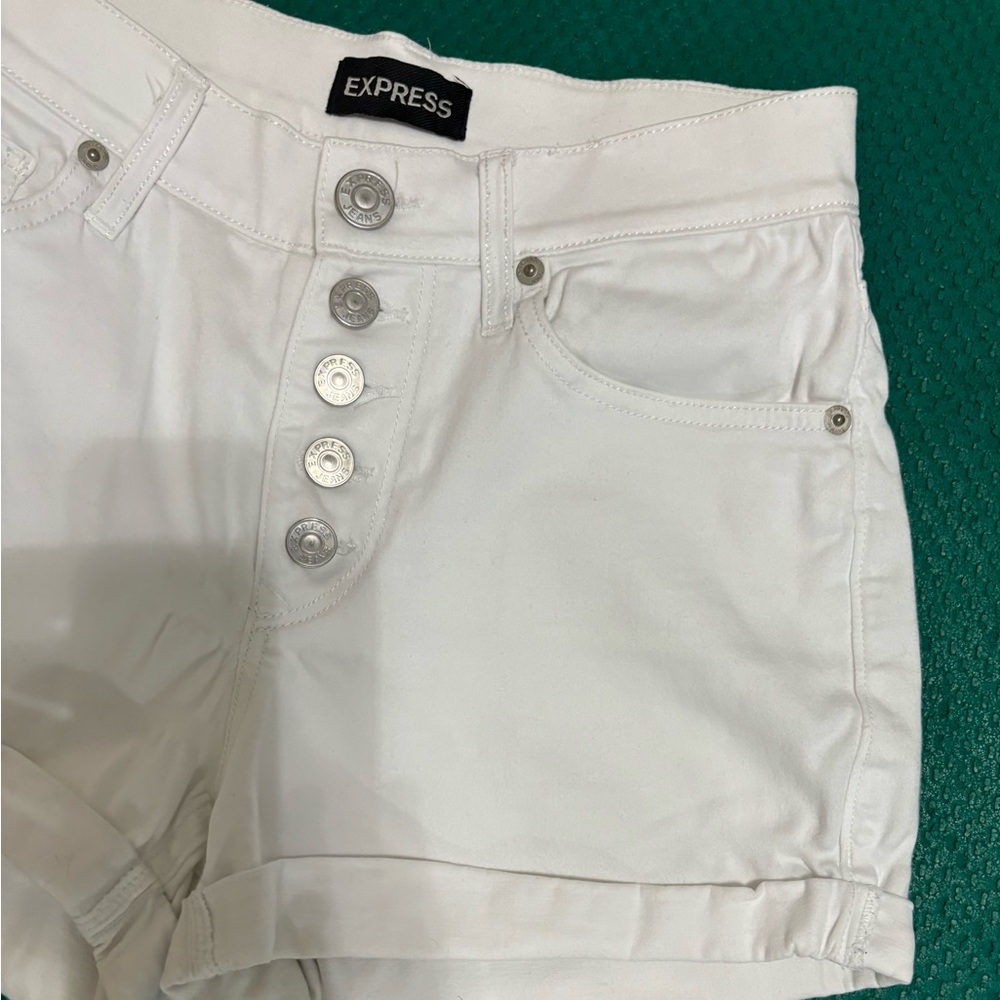 Express Button Up Shorts - Picture 4 of 11